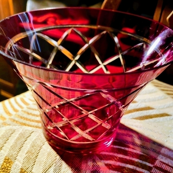 Bohemian Cut Crystal Basket/Vase- Red.         6" Tall x 7" Wide - Picture 3 of 5